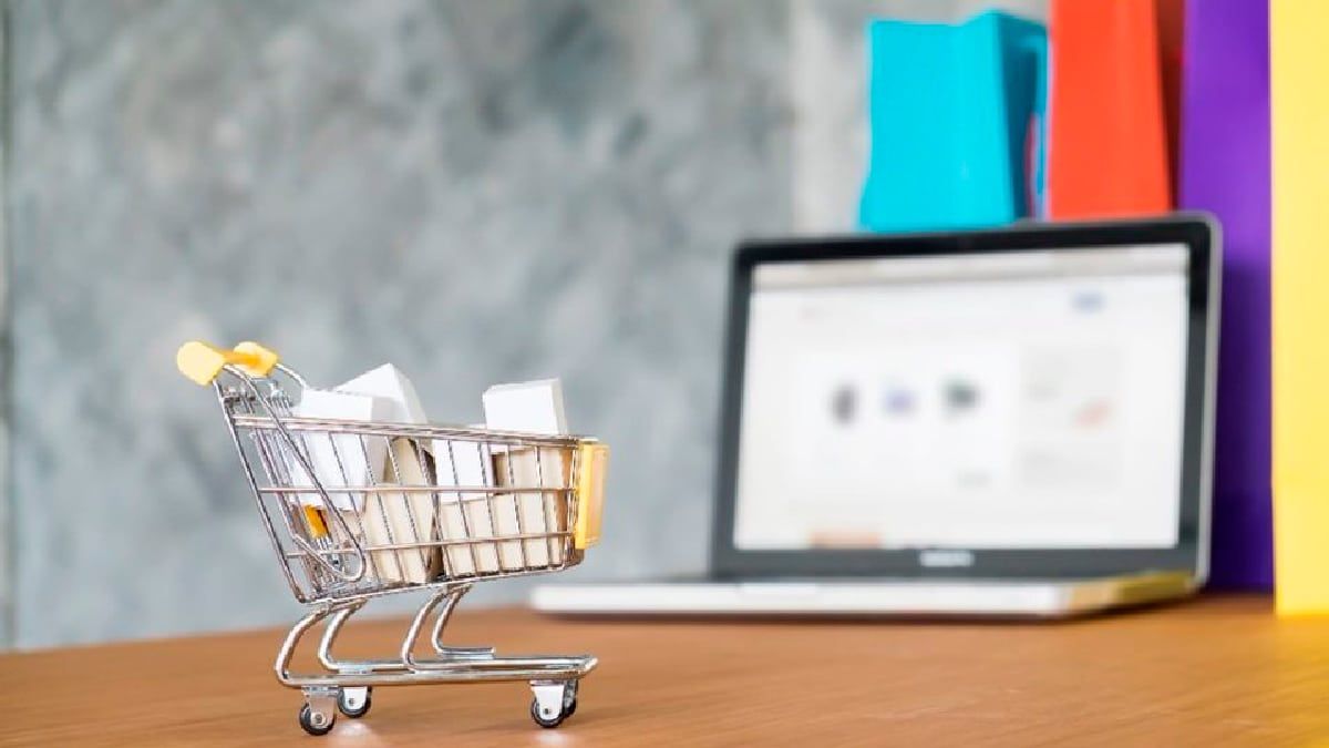 How to Know if a Website Is Safe to Buy From